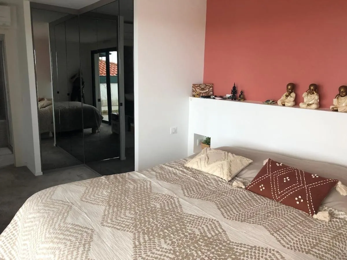 Beautiful New Ocean Facing Villa Anglet